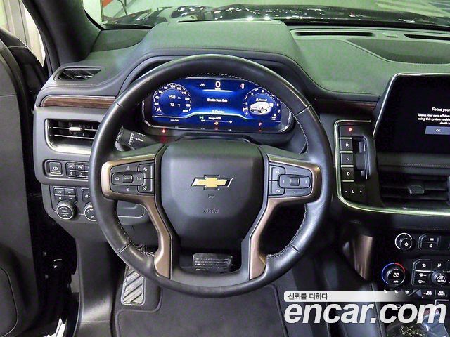 Chevrolet Tahoe 6.2 High Country 4WD 2022 — фото 9