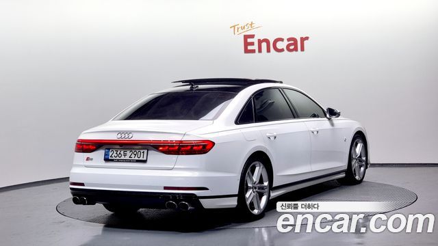 Audi S8 (D5) 4.0 TFSI Quattro LWB 2020 — фото 2