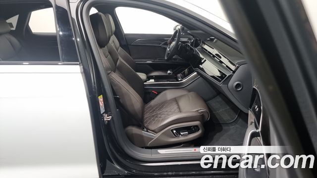 Audi S8 (D5) 4.0 TFSI Quattro LWB 2020 — фото 10