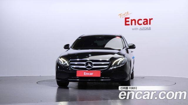 Mercedes-Benz E-Class (W213) E300 Avantgarde 2019 — фото 3
