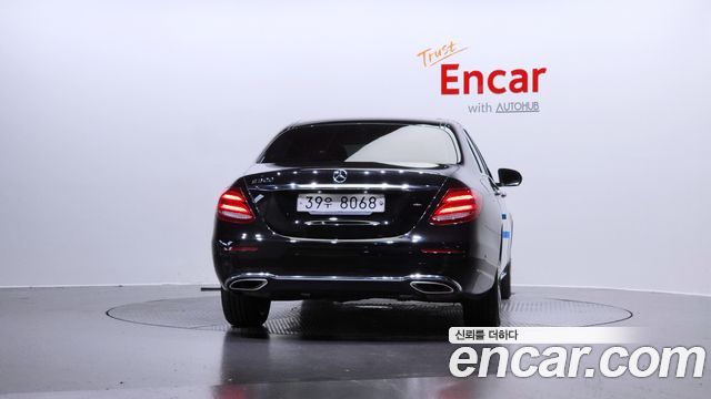 Mercedes-Benz E-Class (W213) E300 Avantgarde 2019 — фото 4