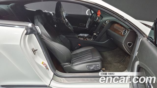 Bentley Continental GT (II) 4.0 GT 2013 — фото 10