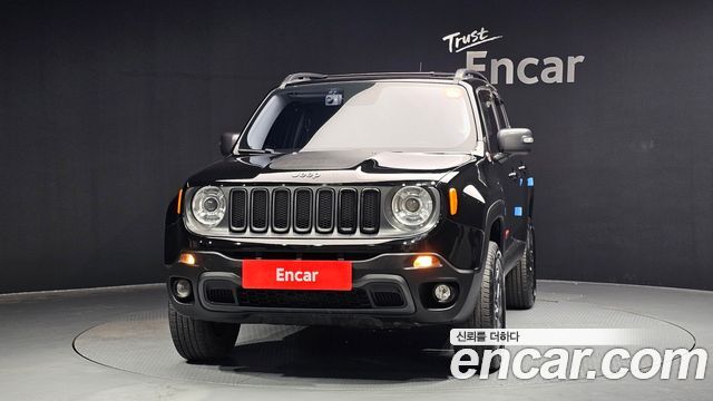 Jeep Renegade 2.0 Diesel Tailhawk AWD 2017 — фото 3