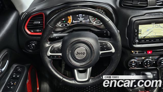 Jeep Renegade 2.0 Diesel Tailhawk AWD 2017 — фото 14