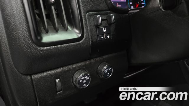 Chevrolet Colorado 3.6 Extreme-X 4WD Sports Bar 2020 — фото 17