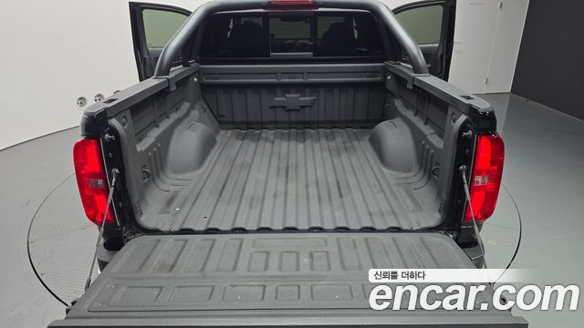 Chevrolet Colorado 3.6 Extreme-X 4WD Sports Bar 2020 — фото 20