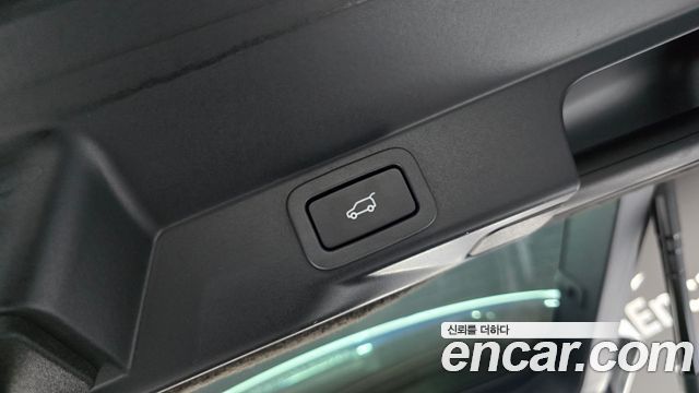 Land Rover Range Rover Sport (II) 3.0 SDV6 HSE Dynamic 2016 — фото 19