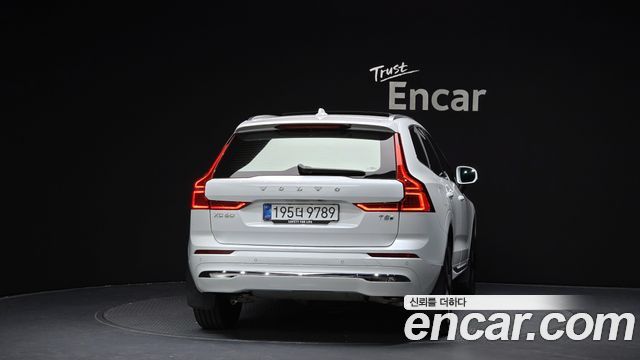 Volvo XC60 (II) T8 Ultra Bright 2025 — фото 4
