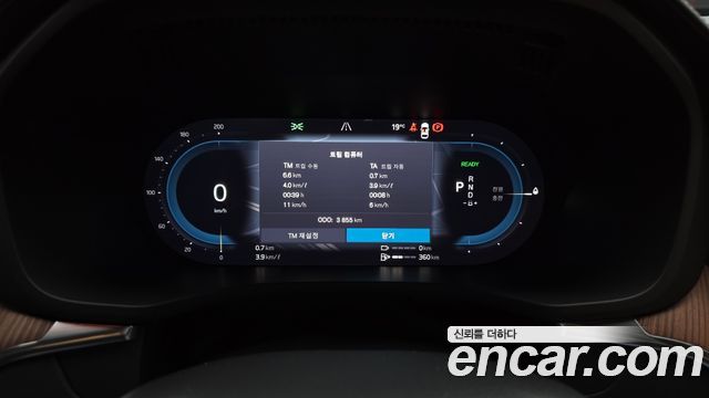 Volvo XC60 (II) T8 Ultra Bright 2025 — фото 8