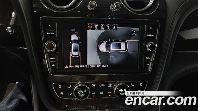 Bentley Bentayga 4.0 V8 2019 — фото 14