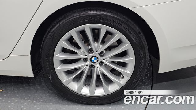 BMW 5 Series (G30) 530i Luxury 2021 — фото 5