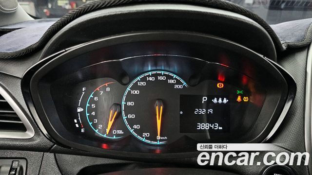 Chevrolet Spark LT 2021 — фото 8