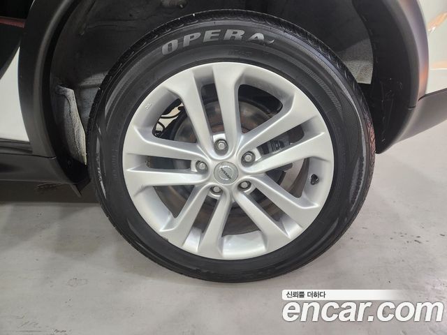 Nissan Juke 1.6 SV F15 2014 — фото 5