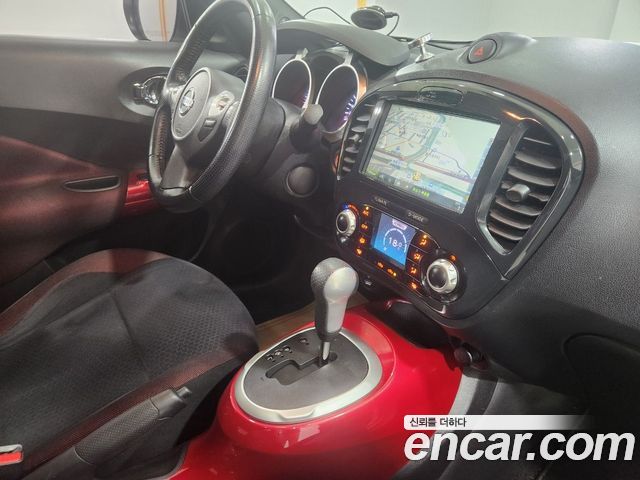 Nissan Juke 1.6 SV F15 2014 — фото 16