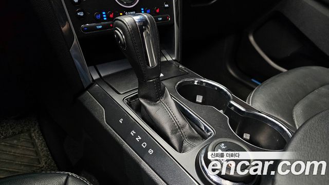 Ford Explorer 2.3 Limited 4WD 5th 2019 — фото 9
