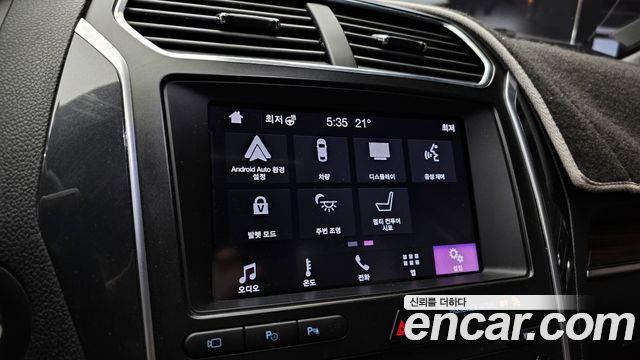 Ford Explorer 2.3 Limited 4WD 5th 2019 — фото 16