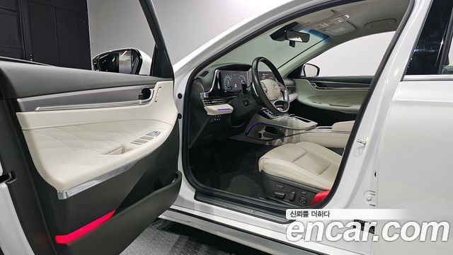 Hyundai Grandeur Hybrid (IG) Calligraphy 2022 — фото 10