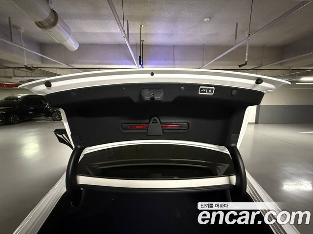 Hyundai Grandeur (GN7) 2,5 Gasoline 2WD Premium 2023 — фото 19