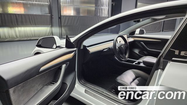 Tesla Model 3 Long Range AWD 2021 — фото 10