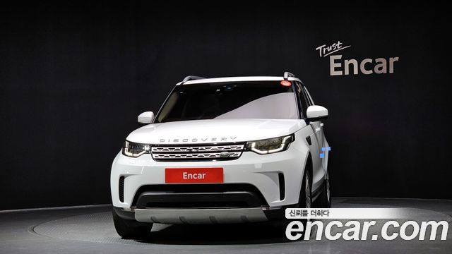 Land Rover Discovery 5 3.0 TD6 HSE 2017 — фото 3