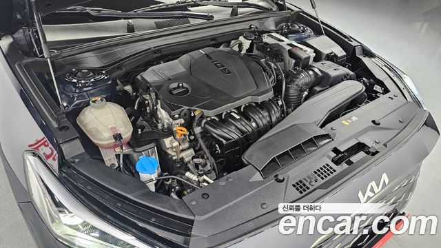 Kia K8 2.5 Gasoline 2WD Signature 2022 — фото 6