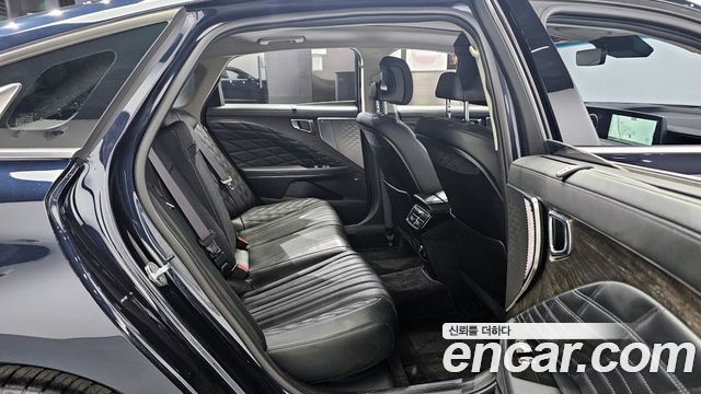 Kia K8 2.5 Gasoline 2WD Signature 2022 — фото 12