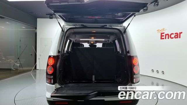 Land Rover Discovery 4 3.0 SDV6 SE 2016 — фото 20