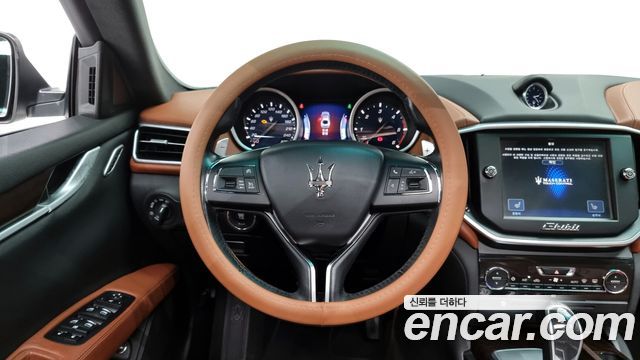 Maserati Ghibli 3.0 Diesel 3rd 2016 — фото 13