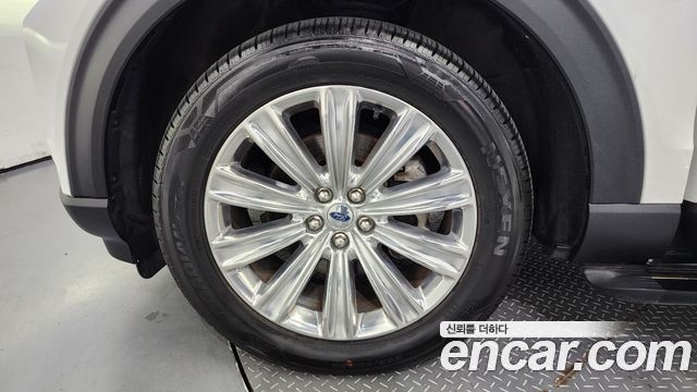 Ford Explorer (VI) 2.3 LimIted 4WD 2020 — фото 5