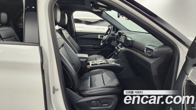 Ford Explorer (VI) 2.3 LimIted 4WD 2020 — фото 15