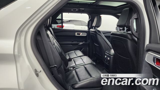 Ford Explorer (VI) 2.3 LimIted 4WD 2020 — фото 16