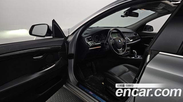 BMW 5 Series GT (F07) GT 30d xDrive 2014 — фото 10