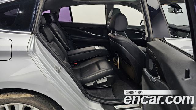 BMW 5 Series GT (F07) GT 30d xDrive 2014 — фото 12