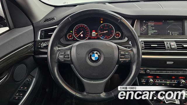 BMW 5 Series GT (F07) GT 30d xDrive 2014 — фото 13