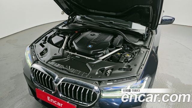 BMW 5 Series (G30) 540i xDrive M Sport 2021 — фото 6
