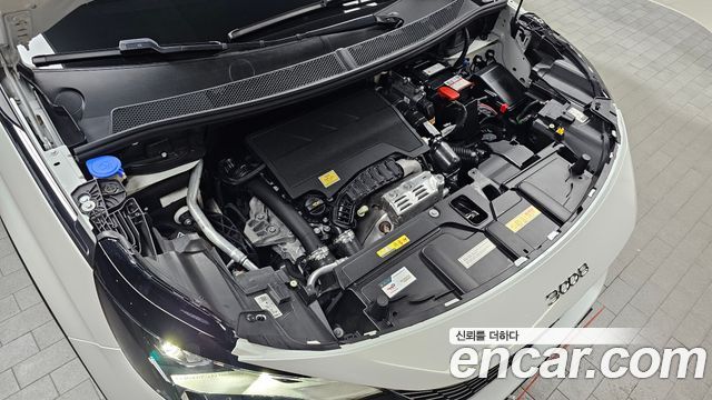 Peugeot 3008 (II) 1.2 Pure Tech Allure 2024 — фото 6