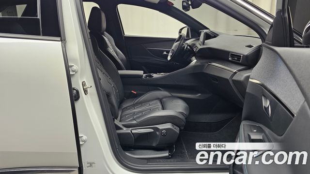 Peugeot 3008 (II) 1.2 Pure Tech Allure 2024 — фото 11