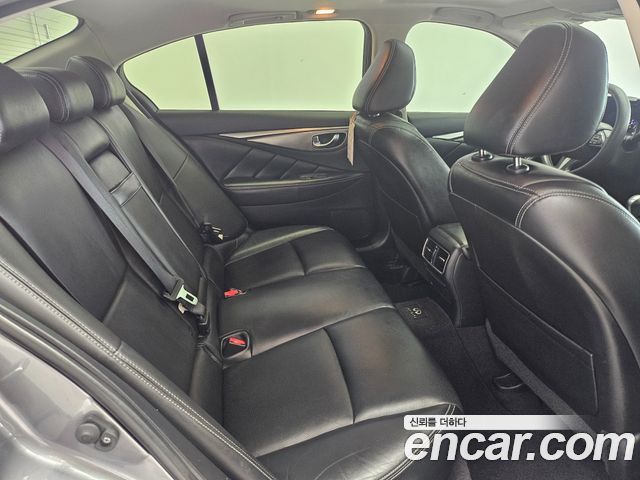 Infiniti Q50 2.2d Exclsive 2015 — фото 16