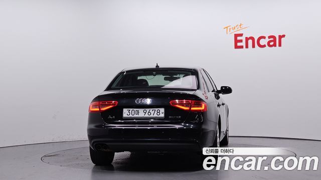 Audi A4 2.0 TDI dynamic B8 2013 — фото 4