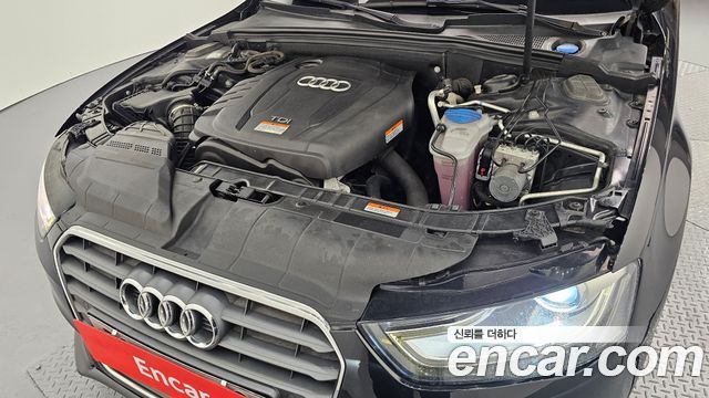 Audi A4 2.0 TDI dynamic B8 2013 — фото 6