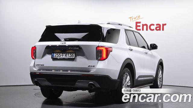 Ford Explorer (VI) 2.3 LimIted 4WD 2021 — фото 2