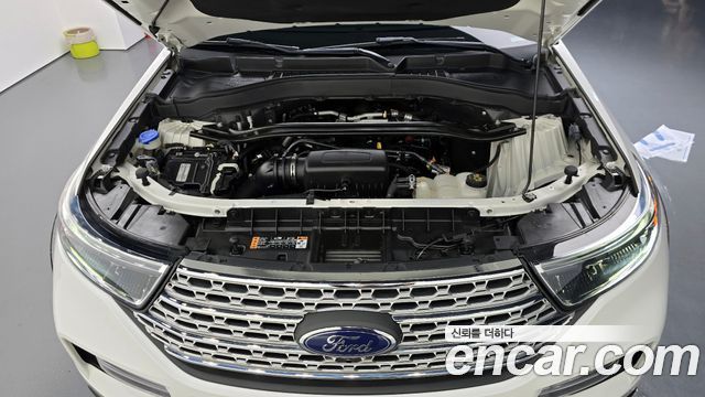 Ford Explorer (VI) 2.3 LimIted 4WD 2021 — фото 6