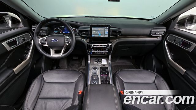 Ford Explorer (VI) 2.3 LimIted 4WD 2021 — фото 7