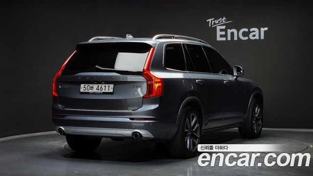 Volvo XC90 (II) D5 Momentum 2018 — фото 2