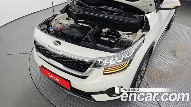 Kia Seltos Gasoline 1.6 Turbo 2WD Signature 2022 — фото 6