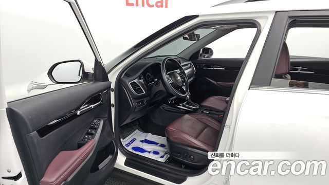 Kia Seltos Gasoline 1.6 Turbo 2WD Signature 2022 — фото 10