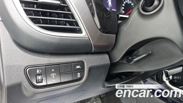 Kia Seltos Gasoline 1.6 Turbo 2WD Signature 2022 — фото 13