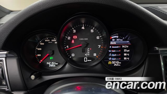 Porsche Macan 2.0 95B 2015 — фото 8