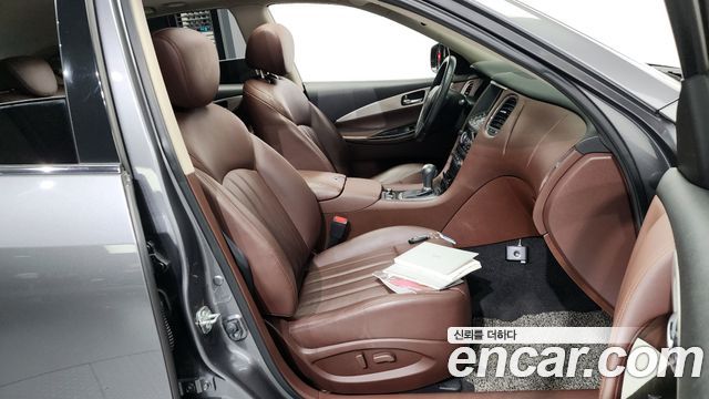 Infiniti QX50 3.7 AWD 2016 — фото 11