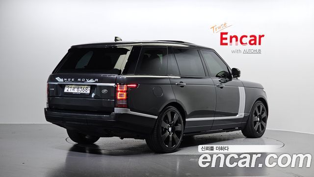 Land Rover Range Rover (IV) 4.4 SDV8 AB LWB DIESEL 2017 — фото 2